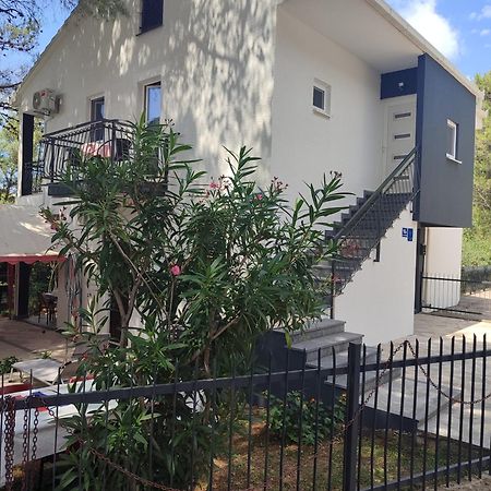 Apartments Glibic ザオストログ エクステリア 写真