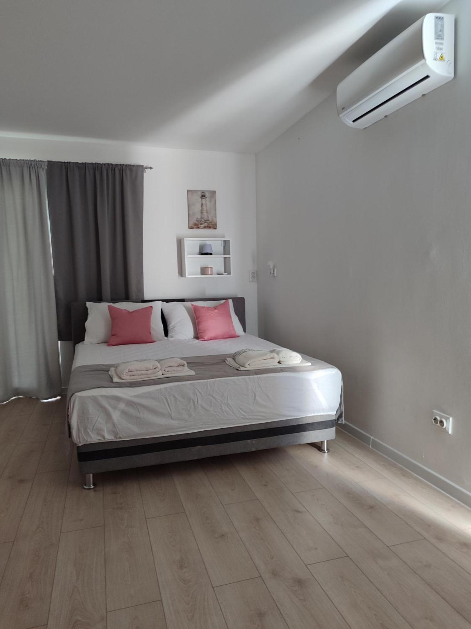 Apartments Glibic ザオストログ エクステリア 写真