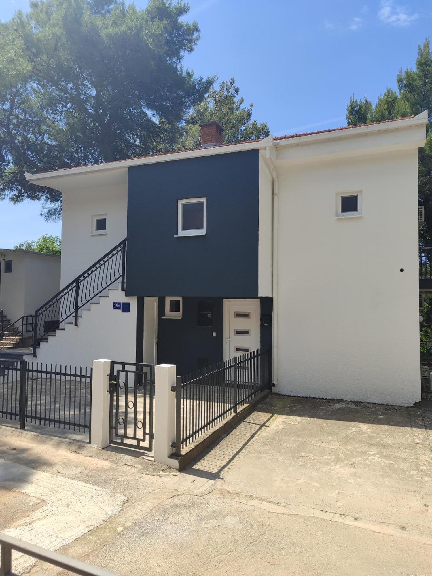 Apartments Glibic ザオストログ エクステリア 写真