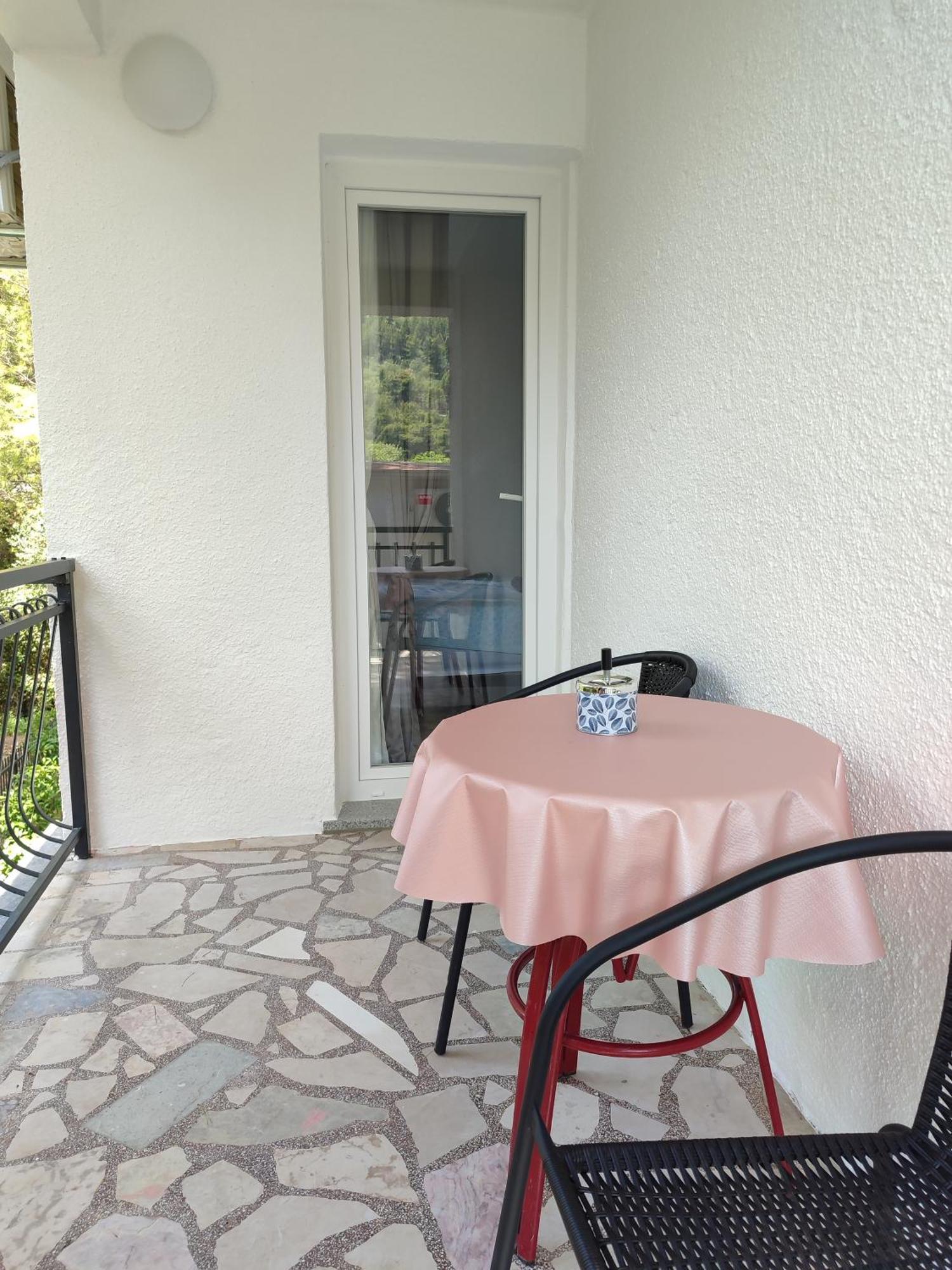 Apartments Glibic ザオストログ エクステリア 写真